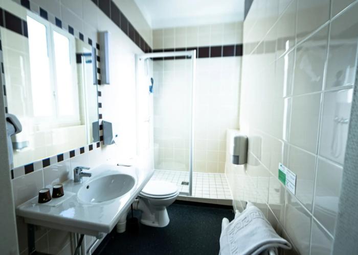 Brit Hotel Confort Auclair Gueret