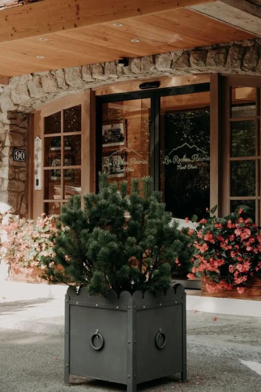 Hôtel Les Roches Fleuries