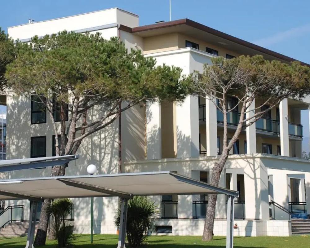 фото Hotel Caesar