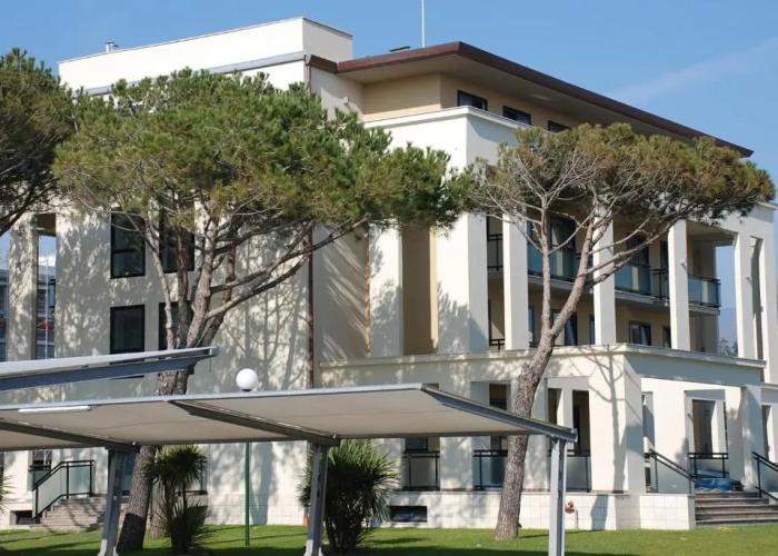 Hotel Caesar