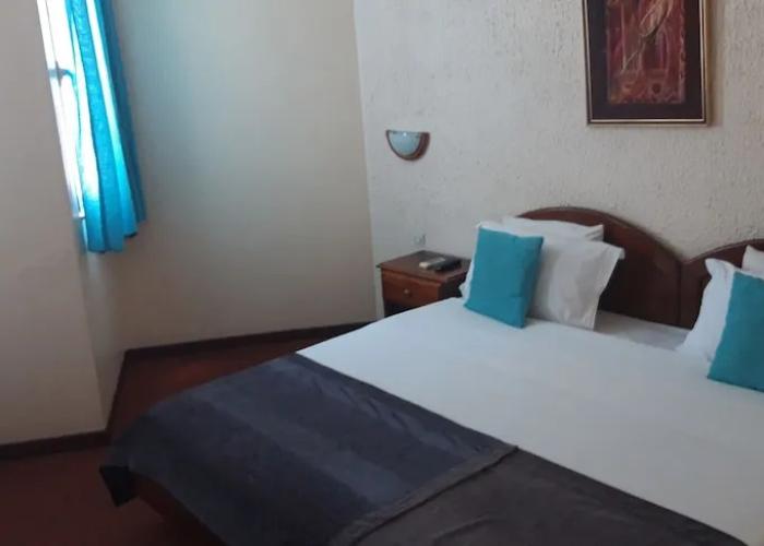 Hotel Nina