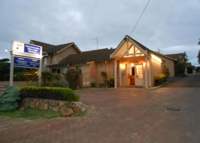 Augusta Georgiana Molloy Motel