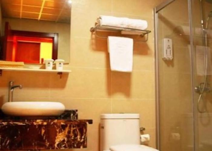 GreenTree Inn Chuzhou Wandong International Car City Express Hotel