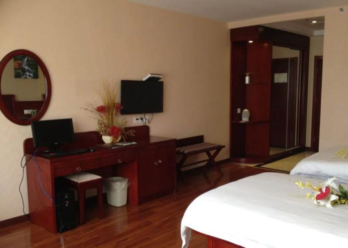 GreenTree Inn Chuzhou Wandong International Car City Express Hotel