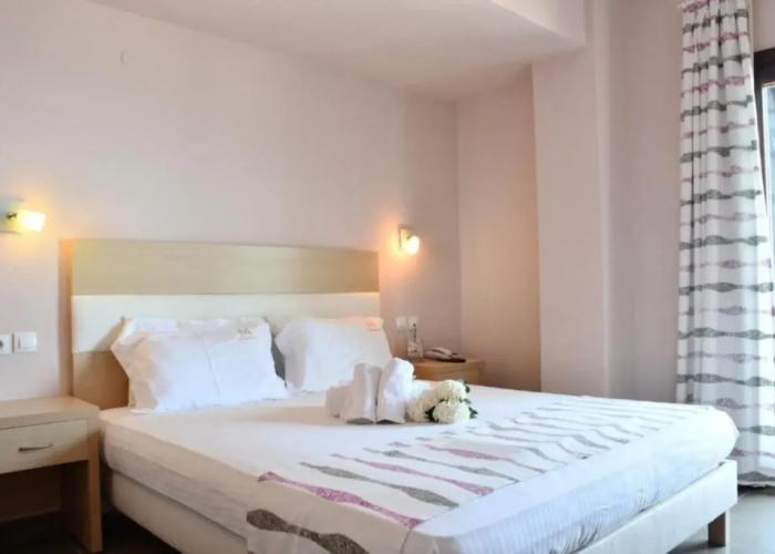 Manthos Blue Hotel