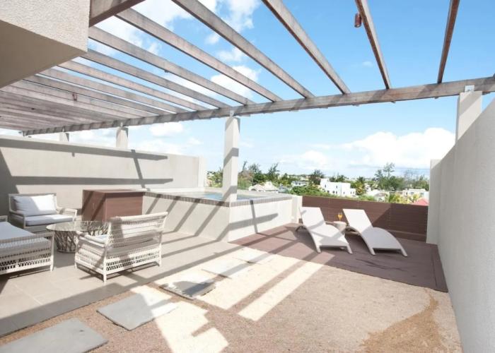 Element Bay Luxury Beach Apartments