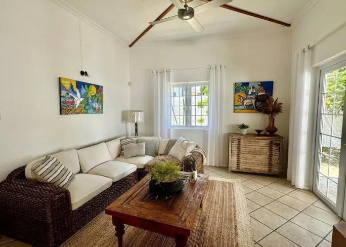 Xanadu Beach Villa 1 Min Walk To The Beach