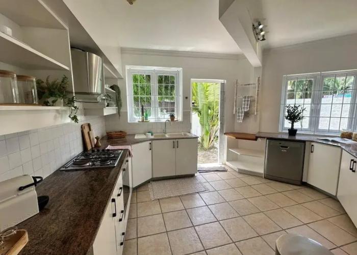 Xanadu Beach Villa 1 Min Walk To The Beach