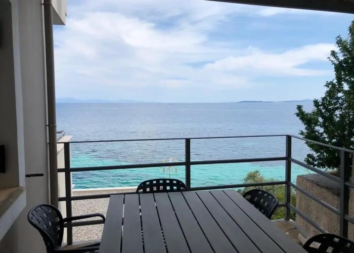 Glyfa Beach Villas