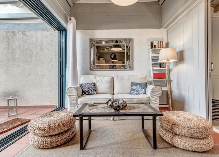 Barbati Luxury House by Cofuescapes