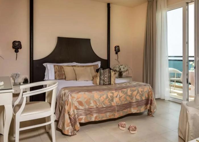 Baia del Mar Beach Boutique Hotel