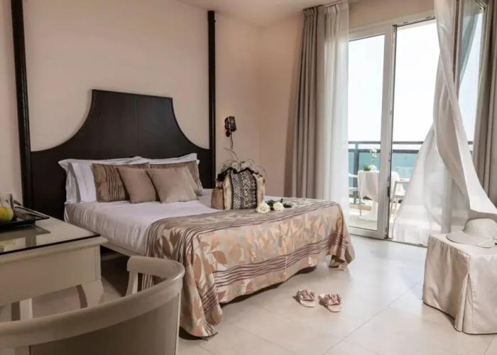 Baia del Mar Beach Boutique Hotel
