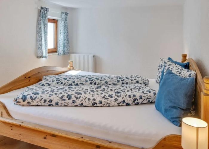 Boutique Holiday Home in Längenfeld near Ski Bus Stop