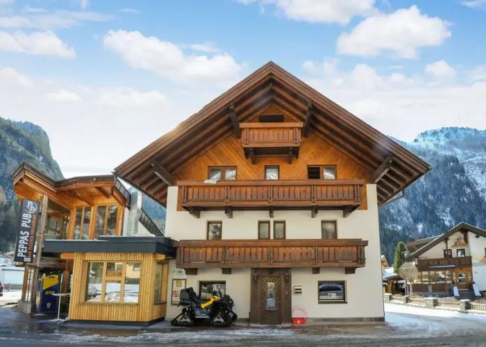 Comfortable Apartment in Langenfeld With ski Storage
