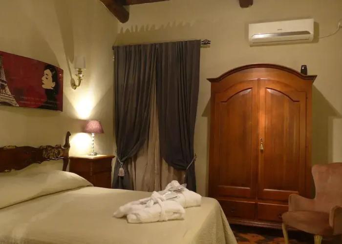 Almanuda Naturist Village