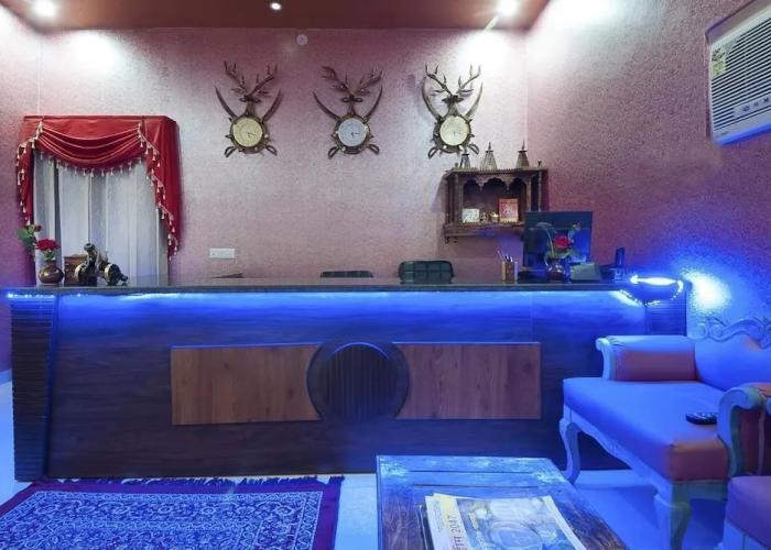 Van Chhavi Resort