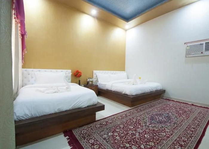 Van Chhavi Resort