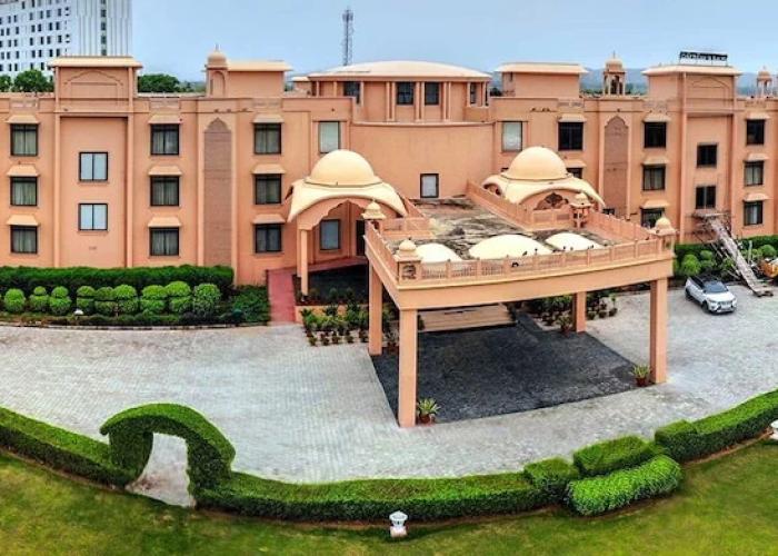 The Gold Palace & Resorts