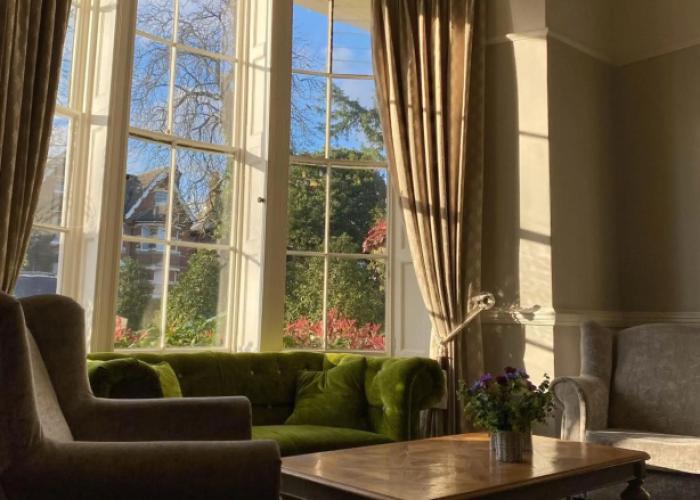 Alton House Hotel