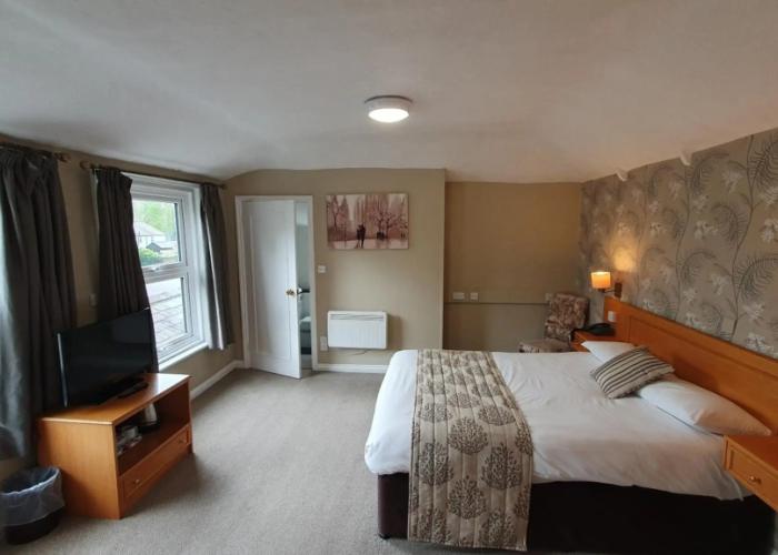 Alton House Hotel