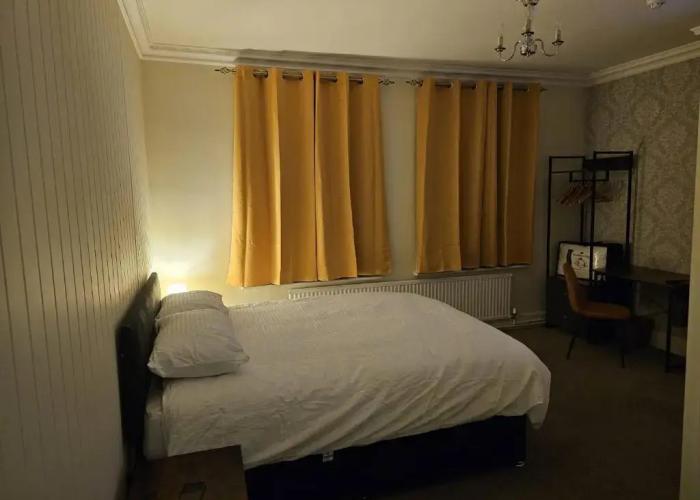 The Market Hotel