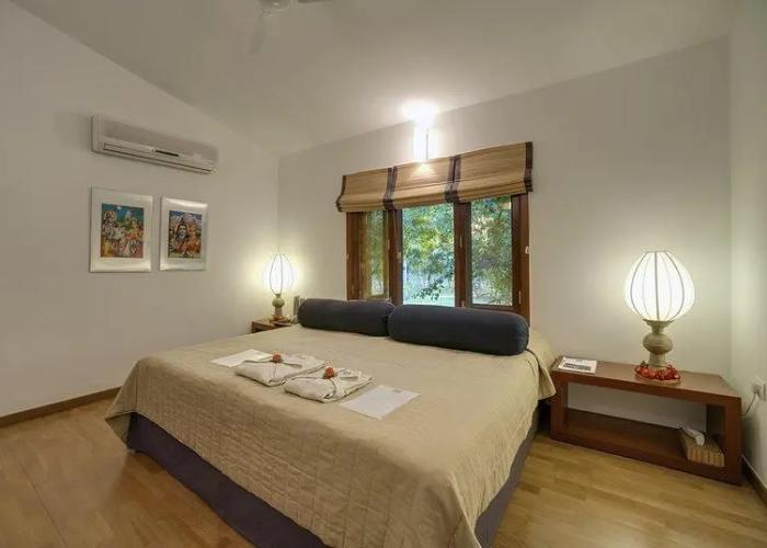 Shreyas Retreat