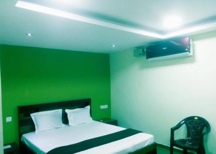 Hotel VNS Lodging & Boarding