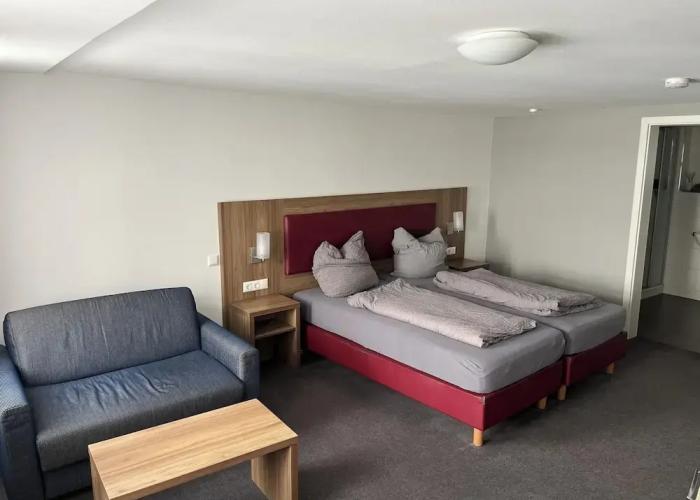 La Flamme Wertheim Garni