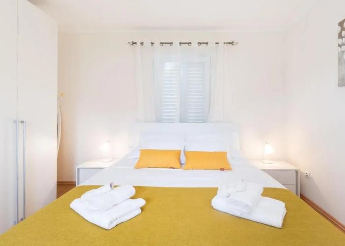 Apartments Lotea