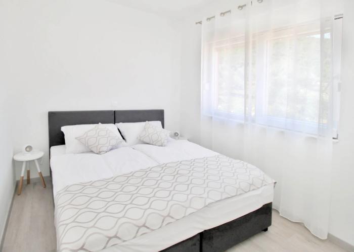 Bacan Family Apartments