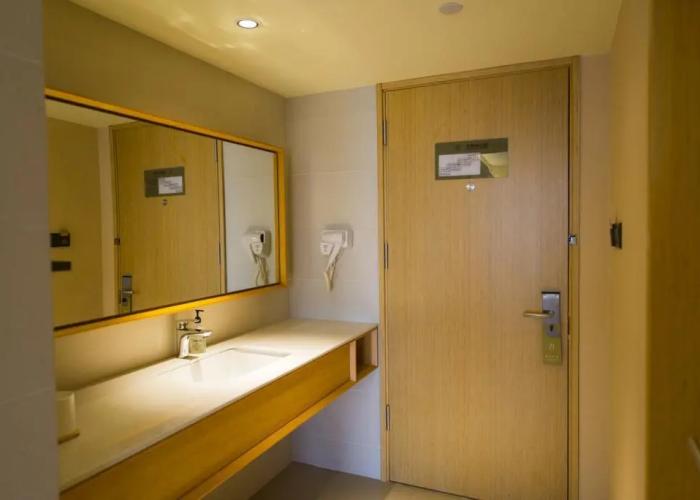JI Hotel Dalian Qingniwa