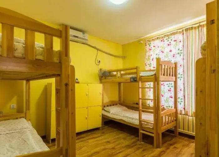 Dalian Buzz Light Year Youth Hostel