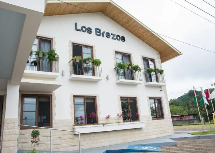 Los Brezos Boutique Hotel