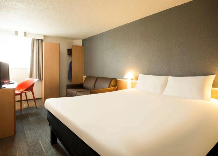 Hôtel ibis Orly Chevilly Tram 7