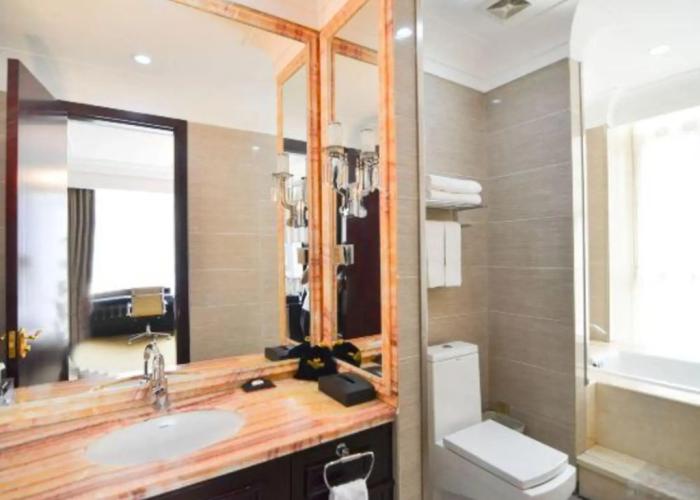 Dalian Huigu Sunshine Hotel