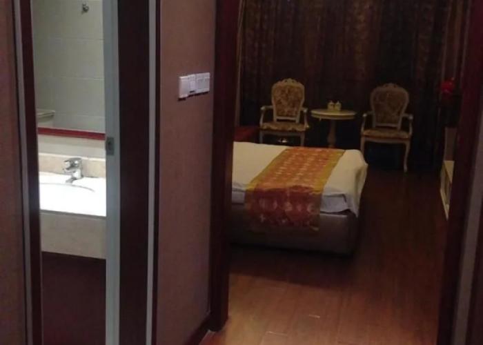 Guanhai Apartment Hotel
