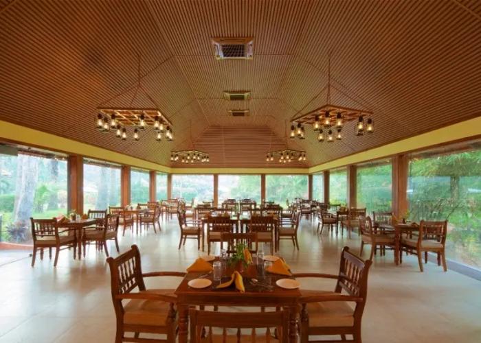 Poovar Island Resort Hotel
