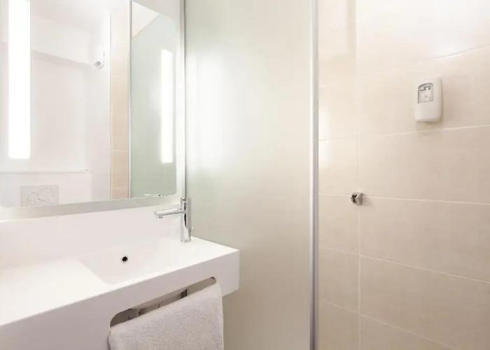 B&B Hotel Cergy Saint-Christophe