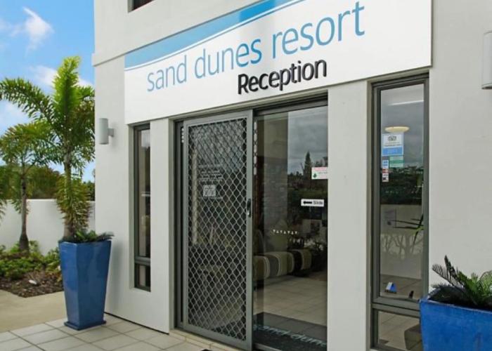 Sand Dunes Resort