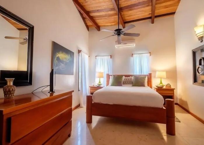 Indigo Belize 2c 3 Bedroom Condo by RedAwning