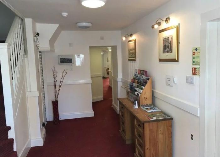 Novar Arms Hotel