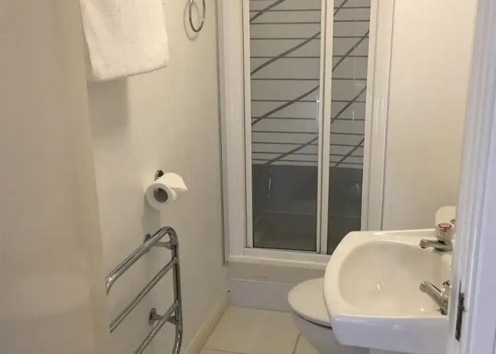 Novar Arms Hotel