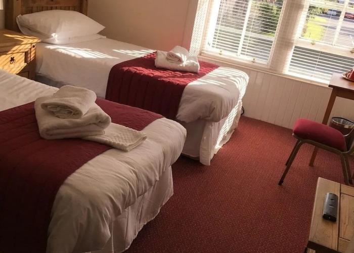 Novar Arms Hotel
