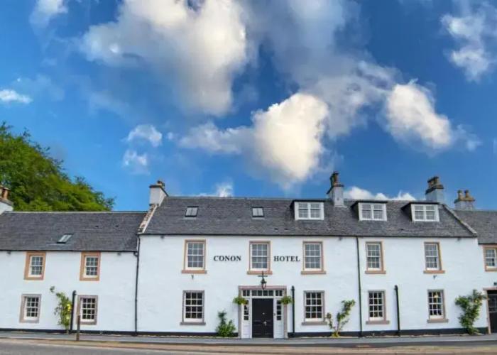Conon Hotel