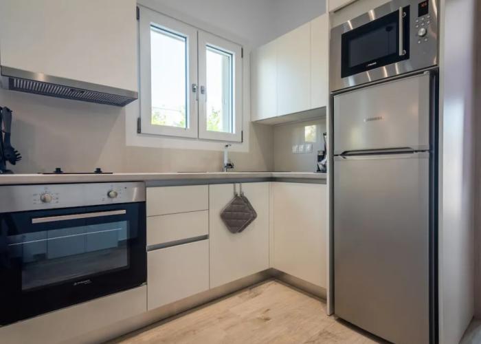 White Rock Milos Suites