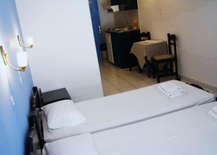 Giannis Hotel Apartments