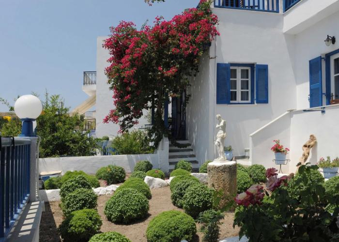 Giannis Hotel Apartments