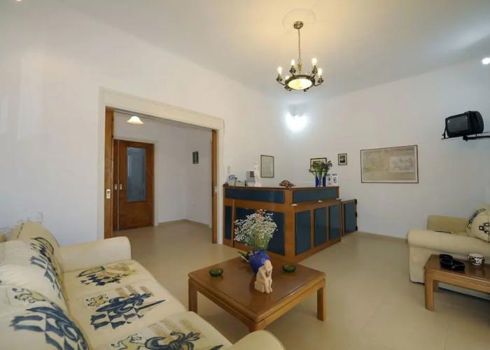 Giannoulis Hotel