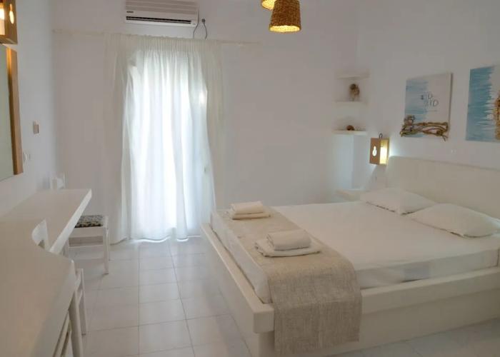 Giannoulis Hotel