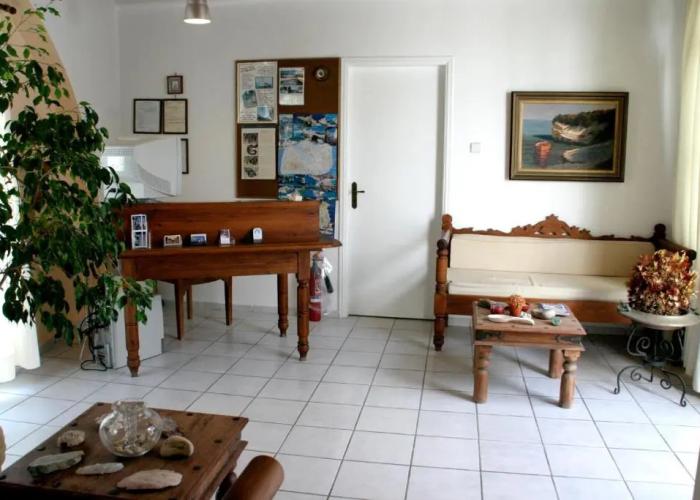 Giannoulis Hotel